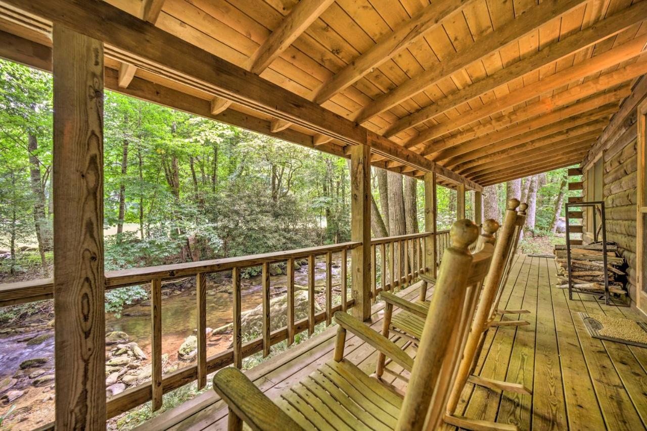 Scenic Creekside Cabin With Wraparound Porch! Villa Highlands Exterior photo