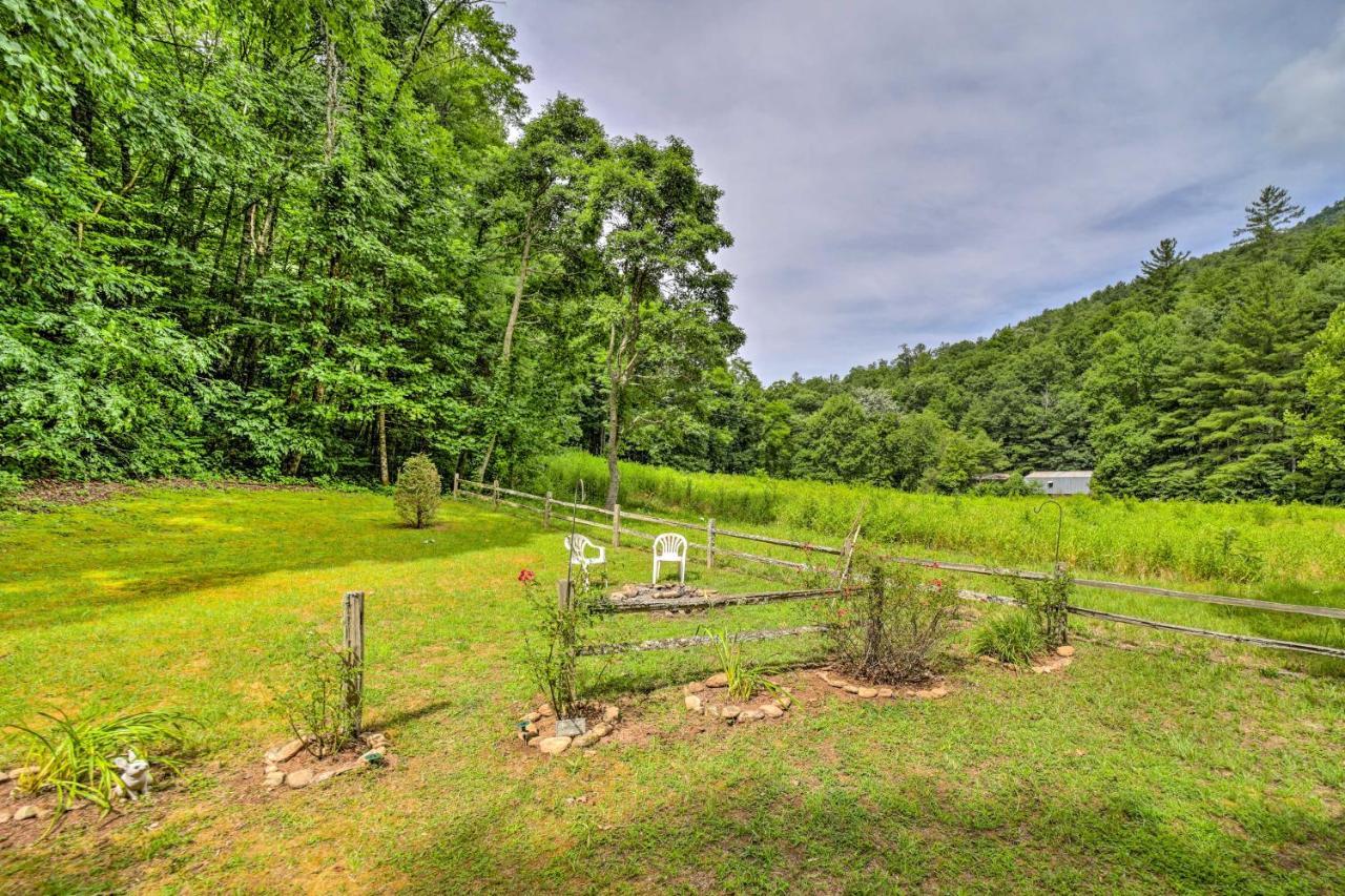 Scenic Creekside Cabin With Wraparound Porch! Villa Highlands Exterior photo